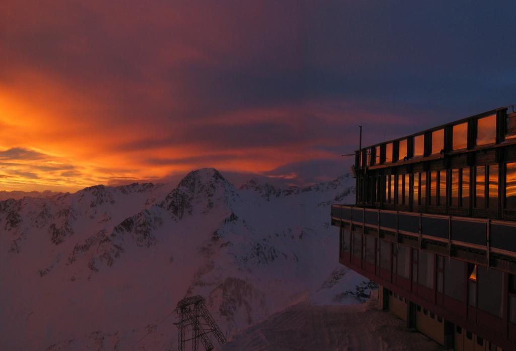 Glacier Hotel Grawand Maso Corto Esterno foto